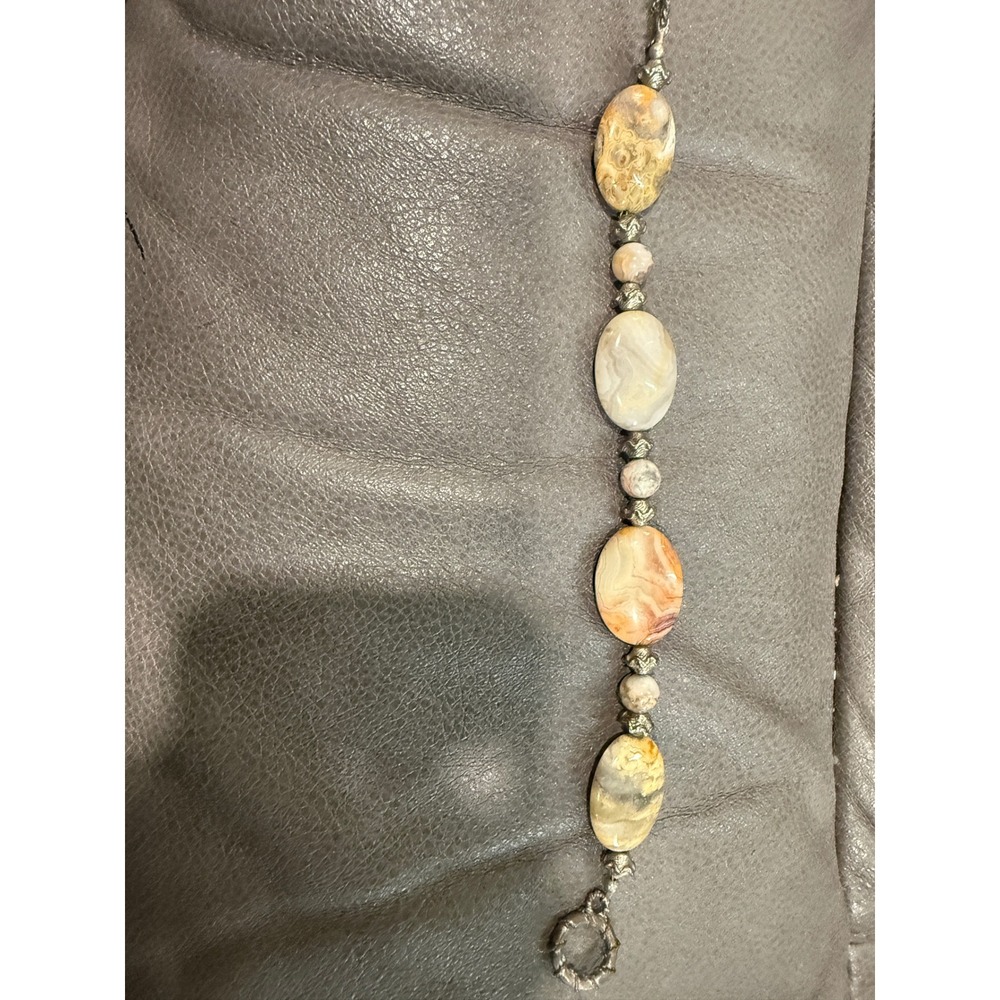Natural Agate Stone Beaded Bracelet Silver Tone Toggle Clasp Earthy Boho Artisan